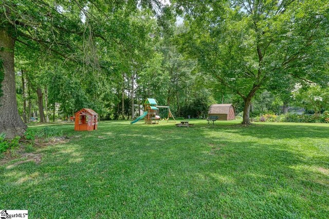 204 Lenderman Dr, Inman, SC 29349