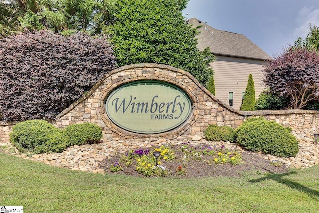 104 Saddlehorn Ln, Easley, SC 29642 - community sign featuring a lawn
