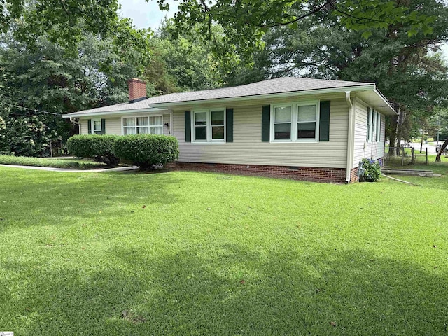 2 Runion Dr, Taylors, SC 29687 - view of front of property with a front yard, a chimney, crawl space, and roof with shingles