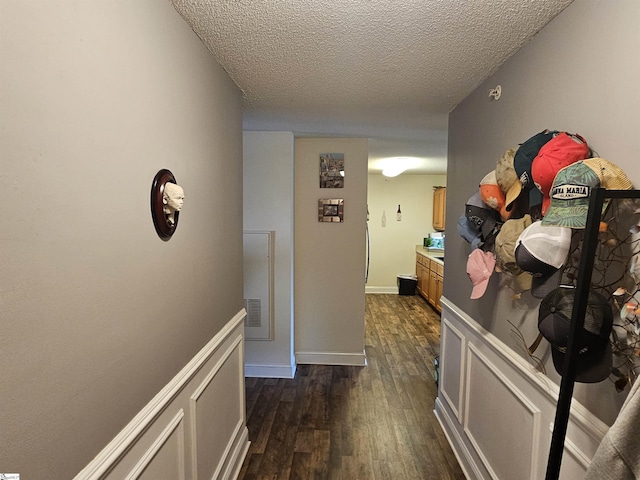 632 Lookover Dr, Anderson, SC 29621 - hall featuring dark wood-type flooring and a textured ceiling
