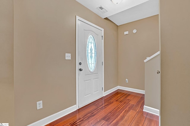 305 Cunningham Rd, Woodruff, SC 29388 - entrance foyer featuring dark wood-style flooring and baseboards
