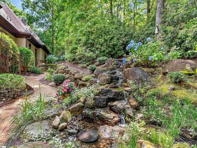24 Lake Hills Ln, Travelers Rest, SC 29690 - view of yard