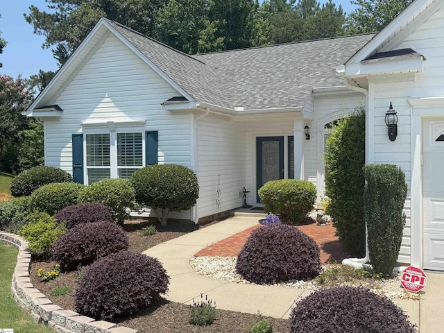 9 Kenton Finch Ct, Simpsonville, SC 29681 - doorway to property with a shingled roof