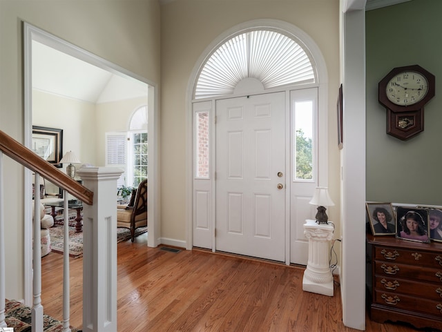 4 Glens Crossing Ct, Greer, SC 29650 - foyer with light wood finished floors and lofted ceiling