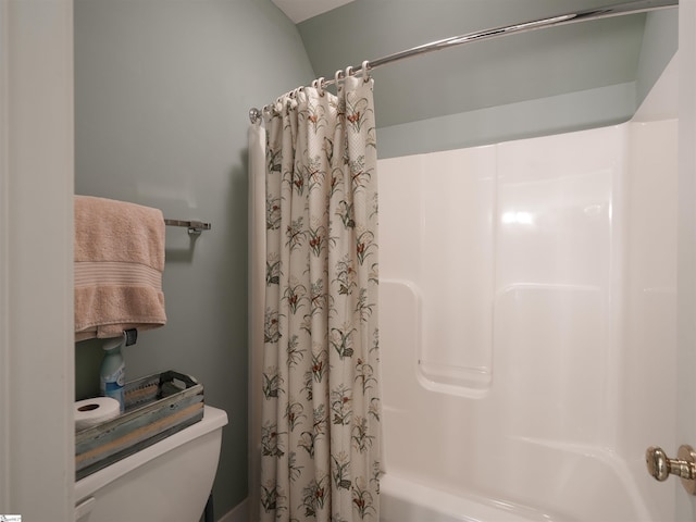 4 Glens Crossing Ct, Greer, SC 29650 - full bath with toilet and shower / bath combination with curtain