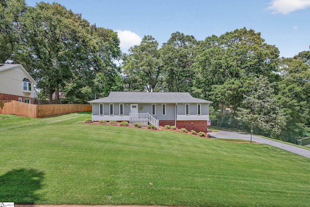 306 Verner Dr, Greenville, SC 29617 - view of front of property featuring brick siding and view of wooded area