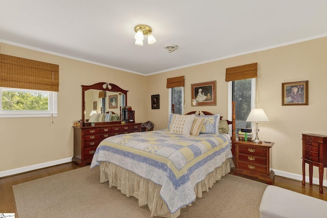 306 Verner Dr, Greenville, SC 29617 - bedroom with wood finished floors and crown molding