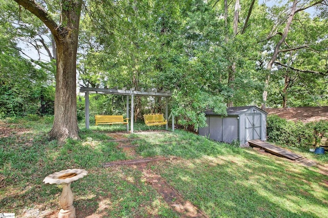 306 Verner Dr, Greenville, SC 29617 - view of yard with a storage shed