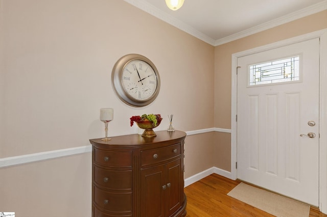 306 Verner Dr, Greenville, SC 29617 - entrance foyer featuring light wood finished floors and ornamental molding