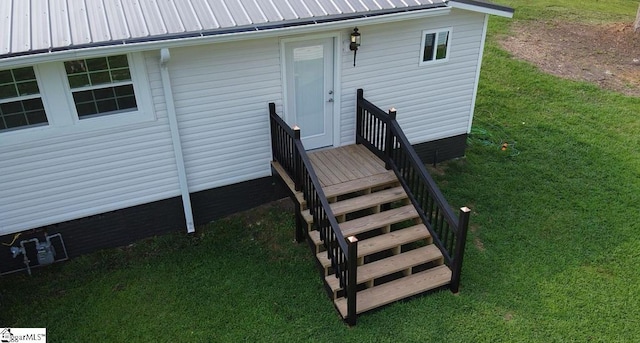 23 N Greenwood Avenue Extension, Ware Shoals, SC 29692 - entrance to property with a lawn, a metal roof, and a standing seam roof