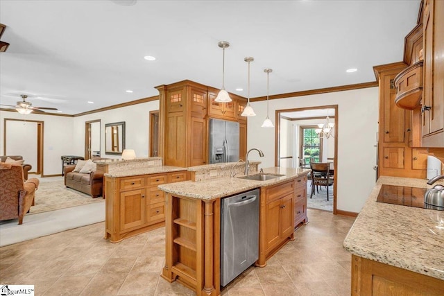 502 Sugar Valley Ct, Greer, SC 29650 - kitchen with appliances with stainless steel finishes, an island with sink, crown molding, a ceiling fan, and recessed lighting