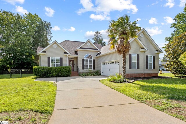 802 Wheat Ct, Greer, SC 29651 - traditional home featuring driveway and a garage