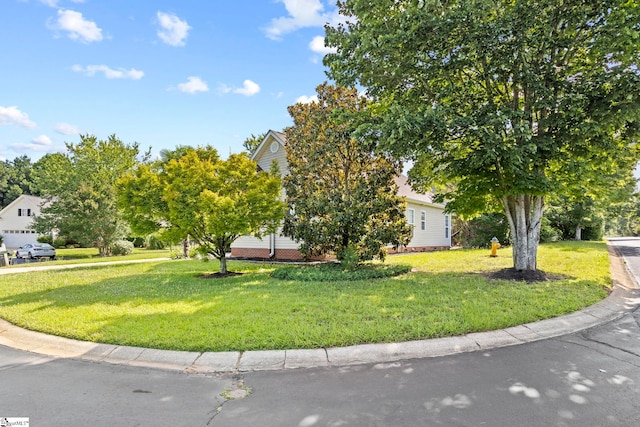 802 Wheat Ct, Greer, SC 29651 - view of front of property with a front lawn