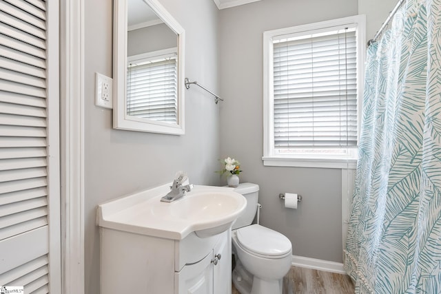 1706 Park Dr, Anderson, SC 29625 - full bathroom featuring vanity, wood finished floors, and crown molding