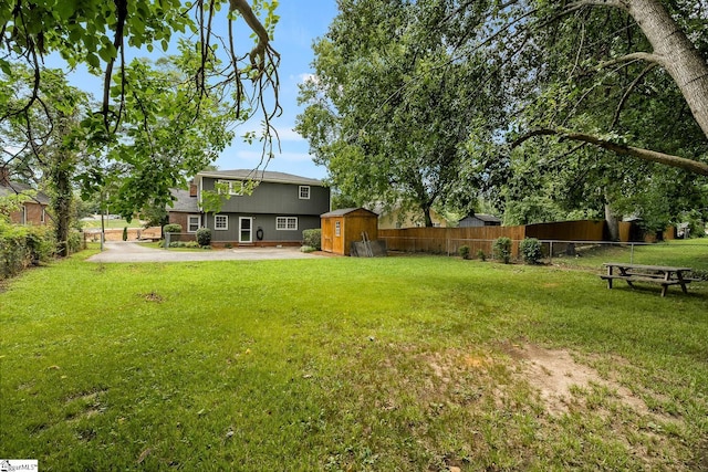 1706 Park Dr, Anderson, SC 29625 - view of yard with a storage unit