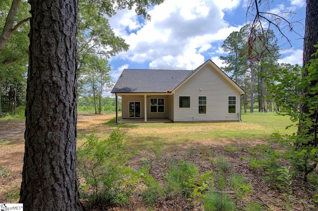 918 Belton Hwy, Williamston, SC 29691 - back of property featuring a patio and a lawn
