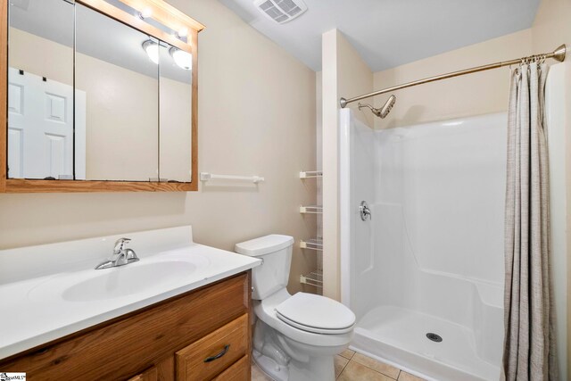 210 Admiral Ln, Greer, SC 29650 - bathroom with vanity, a shower with curtain, and tile patterned floors