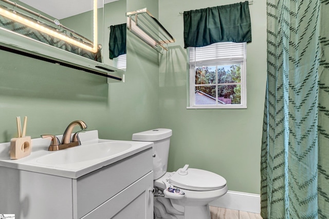226 Mariposa Cir, Anderson, SC 29621 - full bath featuring vanity and curtained shower