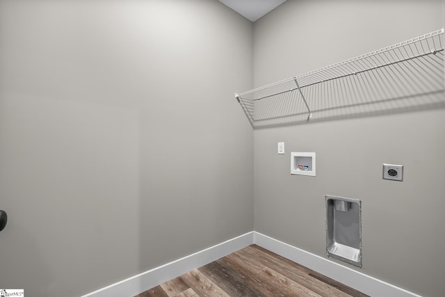 156 Grand Oak Cir, Pendleton, SC 29670 - laundry room featuring electric dryer hookup, wood finished floors, and washer hookup