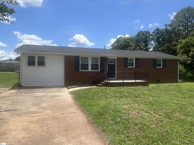 3023 Plainview Rd, Anderson, SC 29626 - ranch-style home with brick siding and a front lawn