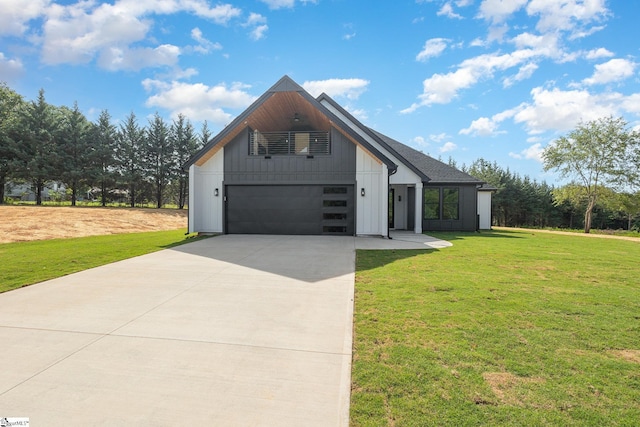 215 Moore Rd, Liberty, SC 29657 - view of front of property with driveway and a front yard