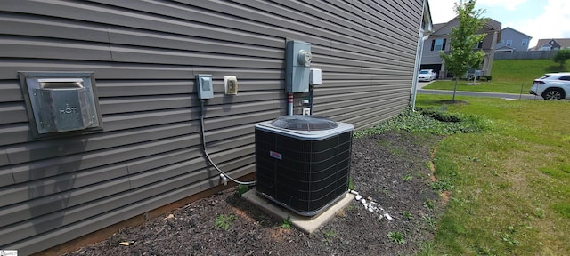 638 Grantleigh Dr, Duncan, SC 29334 - exterior view of a central AC unit