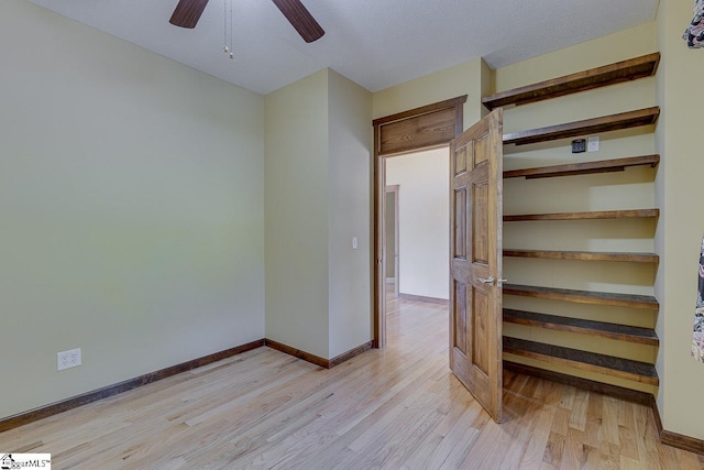450 Johnson Ave, Anderson, SC 29621 - spare room featuring light wood-type flooring and a ceiling fan