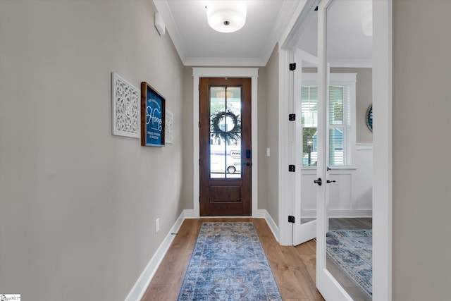 216 Deerview Trl, Simpsonville, SC 29680 - foyer entrance featuring ornamental molding and light wood finished floors
