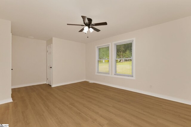301 Thornwood Dr, Taylors, SC 29687 - spare room with light wood-type flooring and ceiling fan