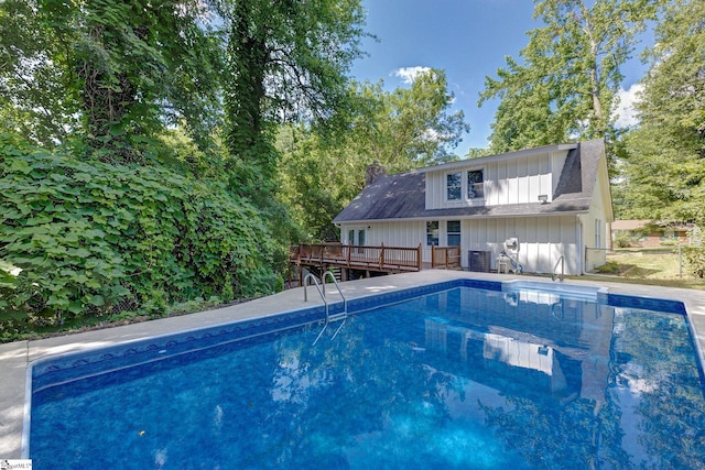301 Thornwood Dr, Taylors, SC 29687 - outdoor pool featuring a deck