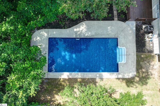 301 Thornwood Dr, Taylors, SC 29687 - bird's eye view of a pool