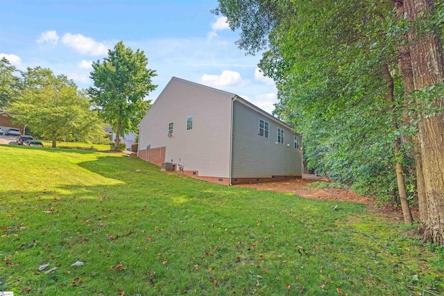 508 Fieldgate Ct, Mauldin, SC 29662 - view of property exterior featuring crawl space and a lawn