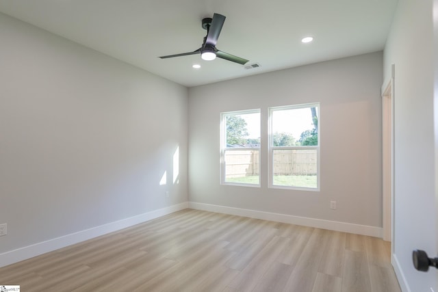 166 Dunbar St, Wellford, SC 29385 - unfurnished room featuring light wood-type flooring, recessed lighting, and a ceiling fan