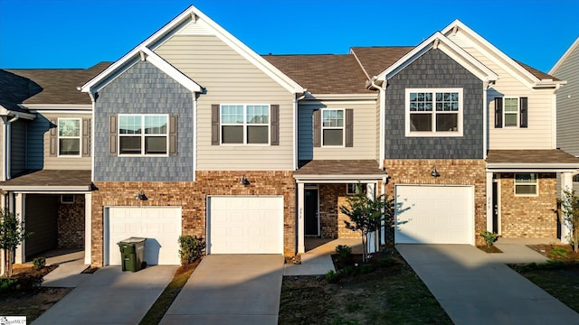 292 E Compass Way, Easley, SC 29640 - multi unit property featuring driveway, brick siding, and a garage