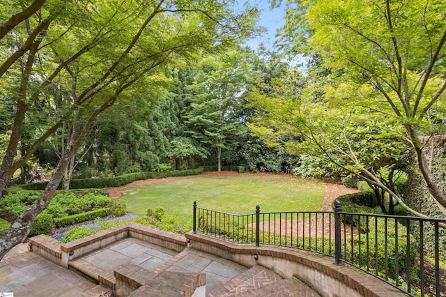 540 Crescent Ave, Greenville, SC 29601 - view of yard