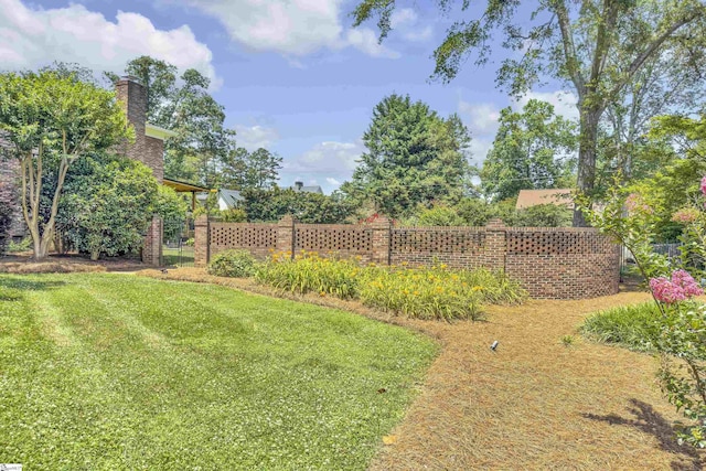 1 Redcliffe Rd, Greenville, SC 29615 - view of yard