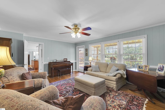 1 Redcliffe Rd, Greenville, SC 29615 - living area featuring ornamental molding, ceiling fan, and wood finished floors