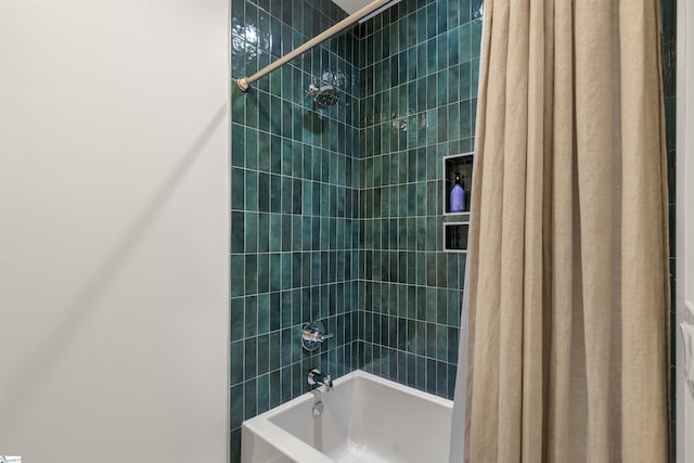 304 Waterford Fall Way, Simpsonville, SC 29681 - bathroom featuring shower / bath combination with curtain