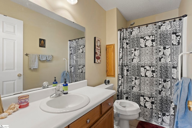 17 Lantern Ln, Greer, SC 29651 - full bathroom featuring vanity, a shower with curtain, and a textured ceiling