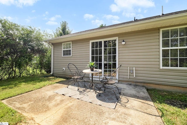 204 Dexter Bend Ct, Fountain Inn, SC 29644 - view of patio