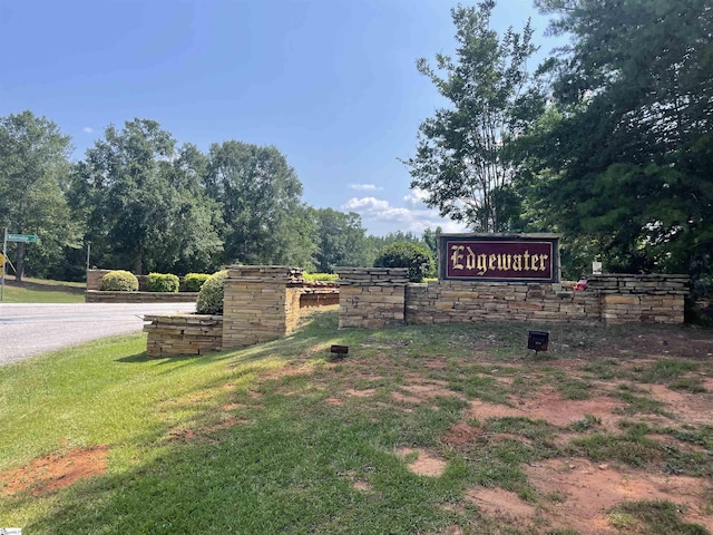 461 Overlook Dr, Fair Play, SC 29643