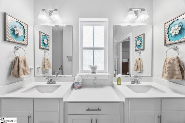 18 Yakama Way, Greenville, SC 29607 - bathroom featuring vanity
