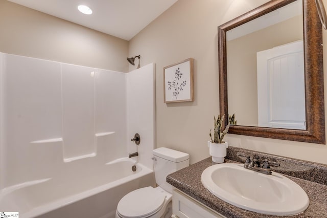 121 Stanmoore Dr, Anderson, SC 29621 - full bath featuring vanity, washtub / shower combination, and recessed lighting