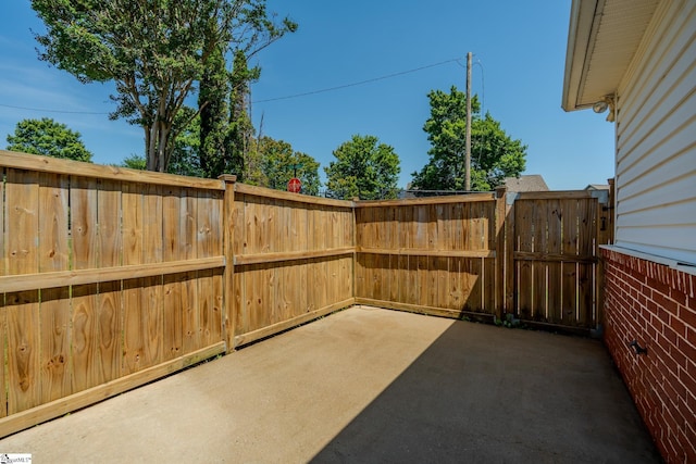 101 Clearbrook Ct, Greer, SC 29650 - view of patio / terrace