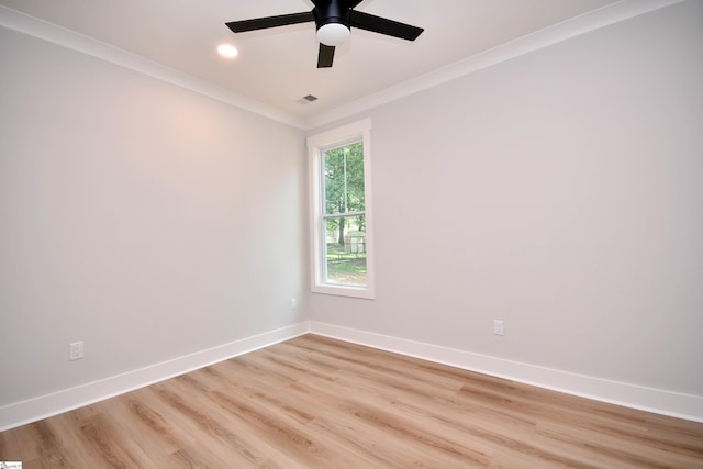 72 Seminole Dr, Simpsonville, SC 29680 - empty room with ornamental molding, light wood-style floors, ceiling fan, and recessed lighting