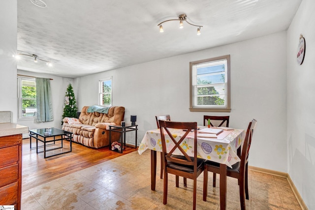 302 Douglas St, Laurens, SC 29360 - view of dining space