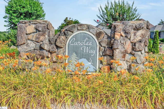 528 Carolee Way, Greer, SC 29651 - view of community sign