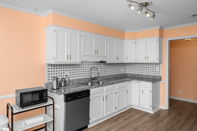 908 Harness Trl, Greenville, SC 29681 - kitchen with dishwasher, black microwave, dark wood-style floors, tasteful backsplash, and a textured ceiling