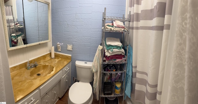 228 Styles Rd, Taylors, SC 29687 - bathroom with vanity and a shower with curtain