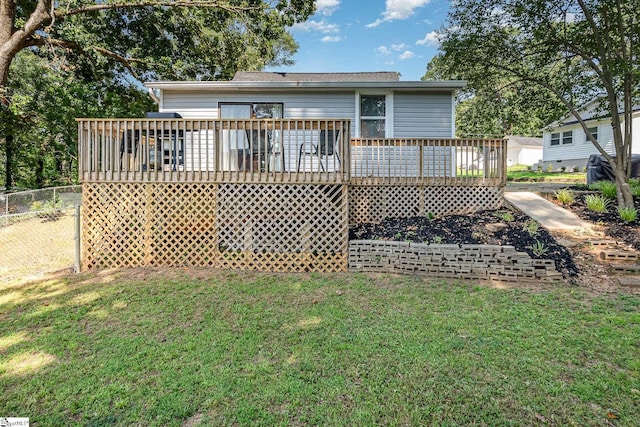 2 Line St, Taylors, SC 29687 - back of property with a deck